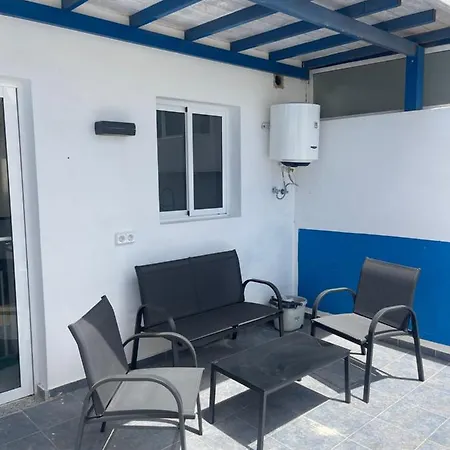 Apartment Oasis Montana Roja