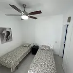 Apartment Oasis Montana Roja *