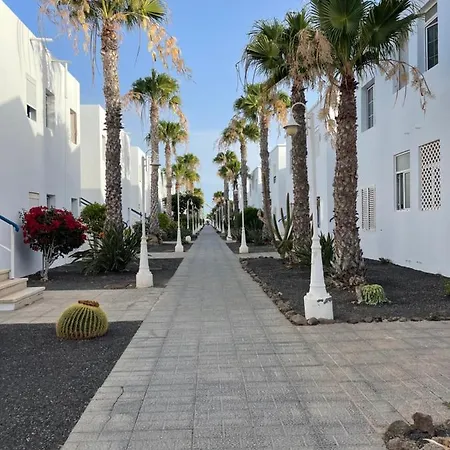 Oasis Montana Roja Apartment